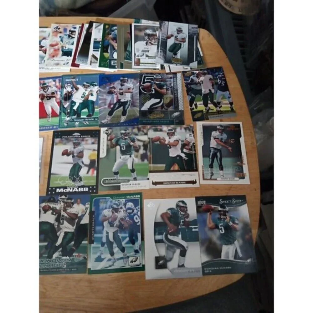 Lot Of 50 Donovan McNabb Philadelphia Eagles NFL Football Cards